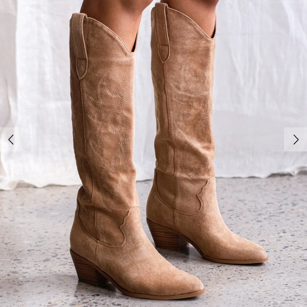 BILLINI URSON TAN SUEDE BOOTS